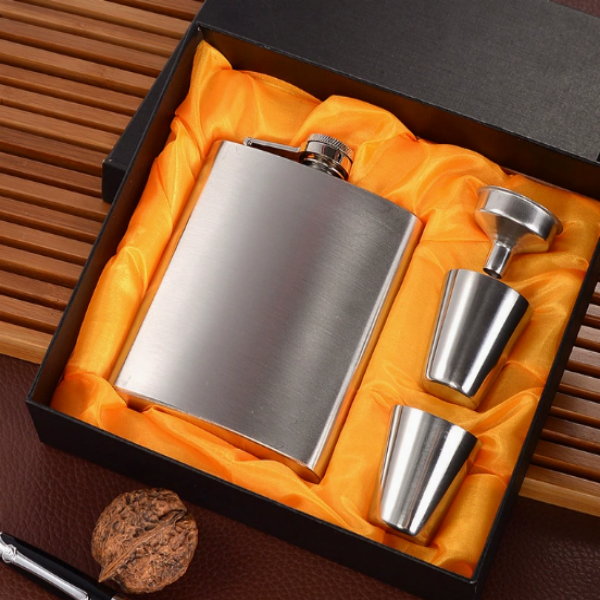 Stainless Steel Hip Flask Gift Set 