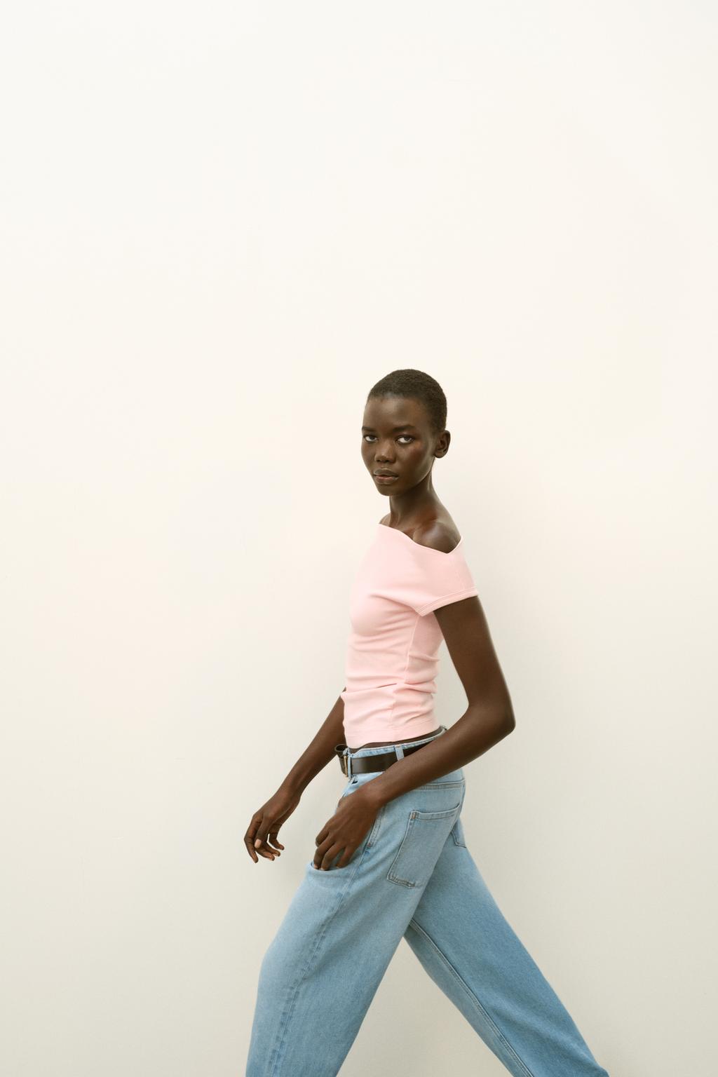 BOAT NECK T-SHIRT