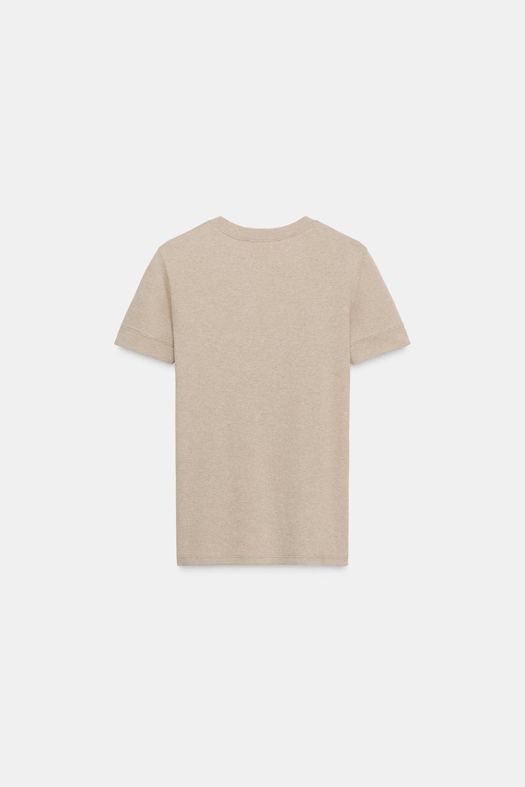 MINIMALIST SHORT SLEEVE T-SHIRT