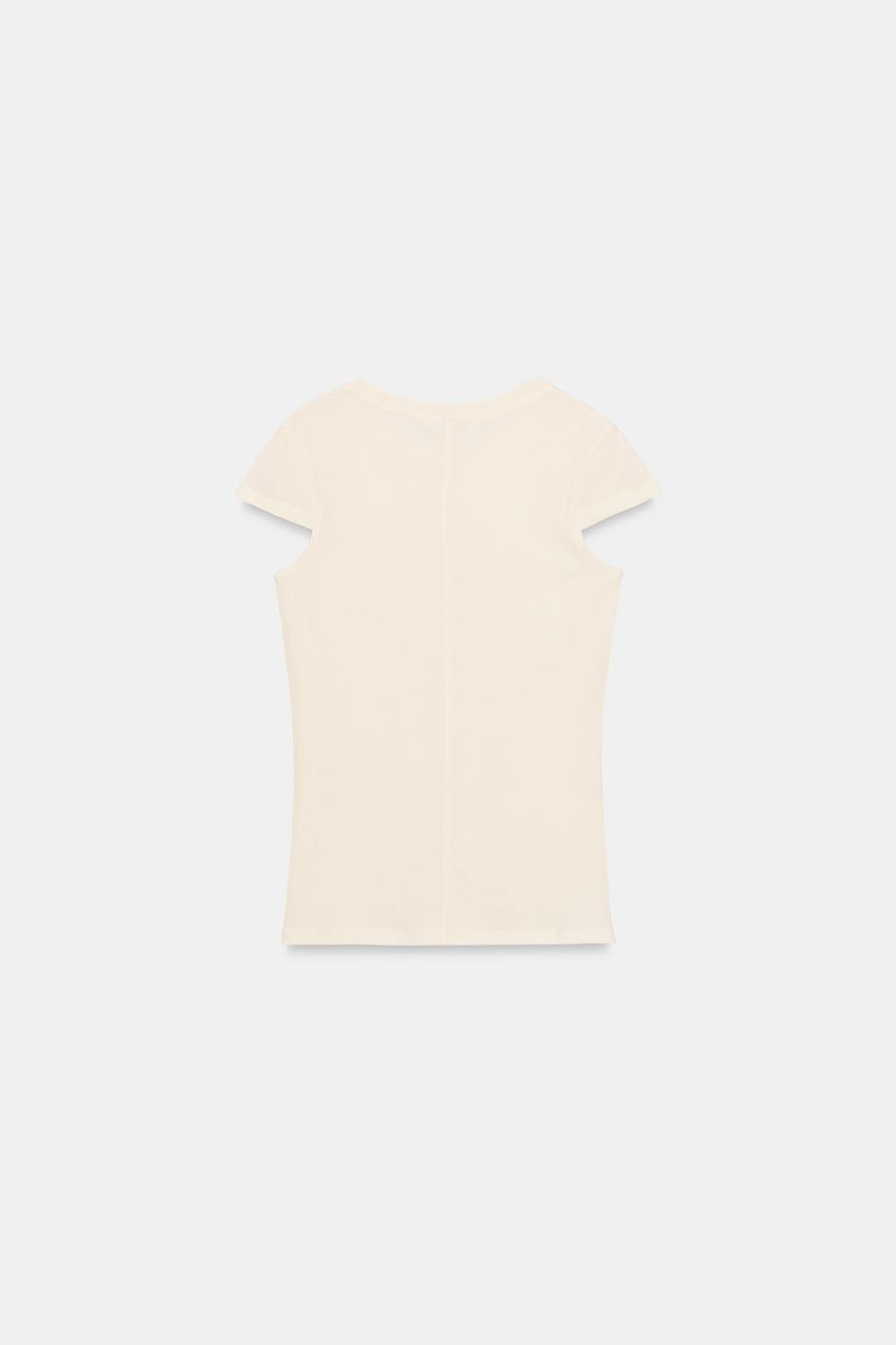 MINIMALIST SHORT SLEEVE T-SHIRT