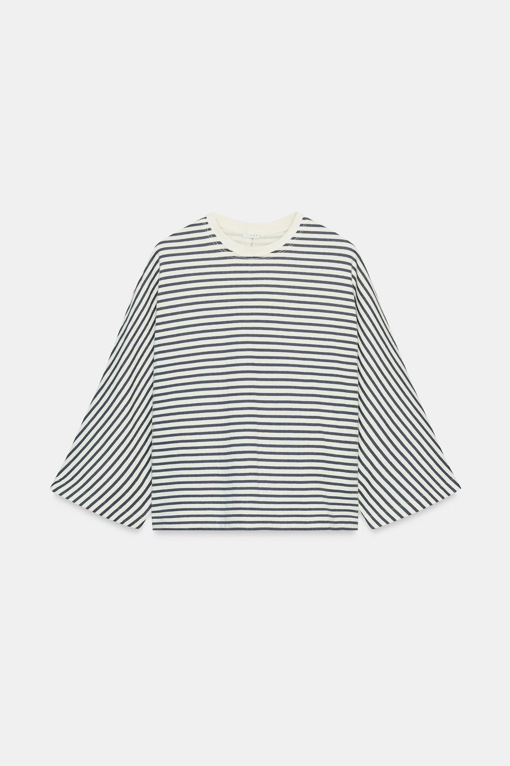 OVERSIZE STRIPED T-SHIRT