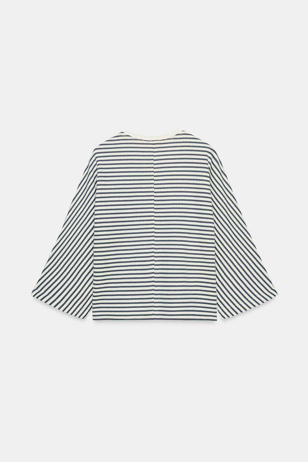 OVERSIZE STRIPED T-SHIRT
