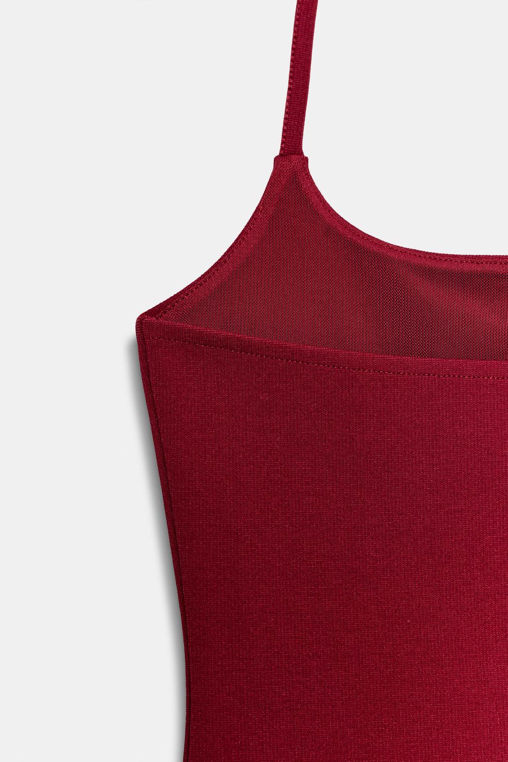 STRETCH KNIT HALTER TOP