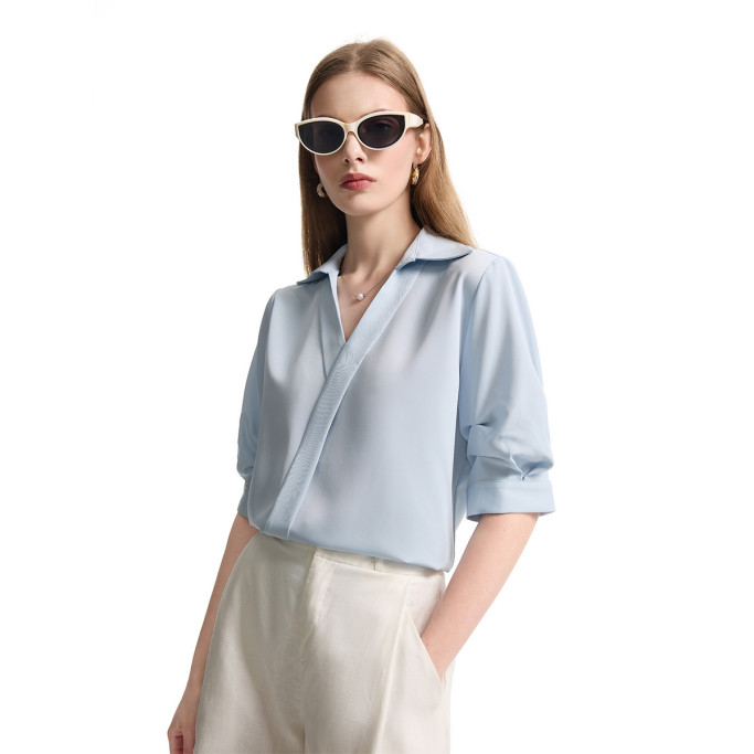 Cross-collar short-sleeved shirt