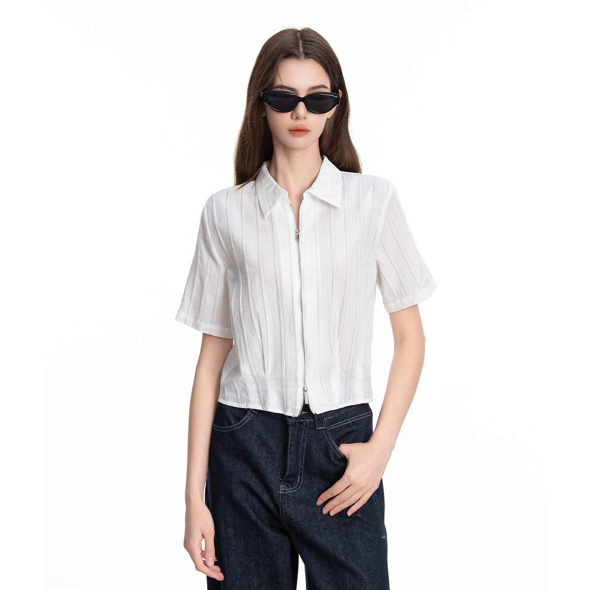 Minimalist striped shirt