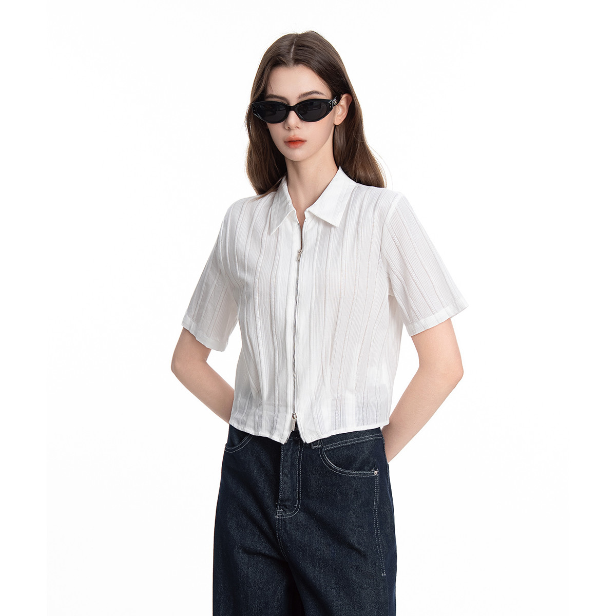 Minimalist striped shirt