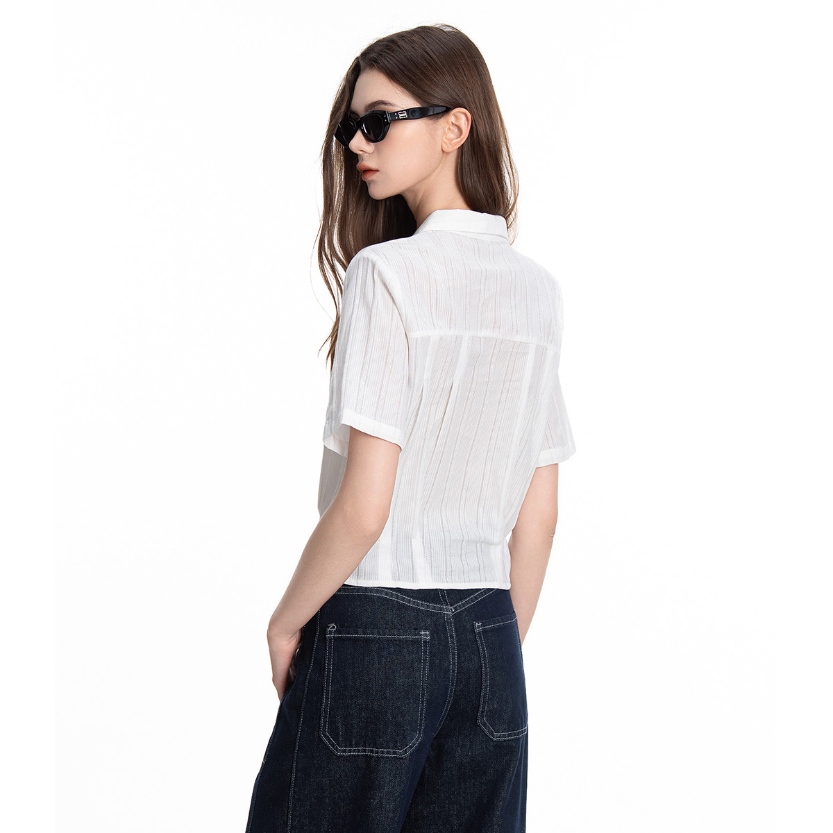 Minimalist striped shirt