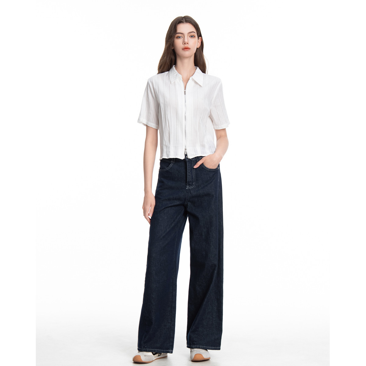 Minimalist striped shirt