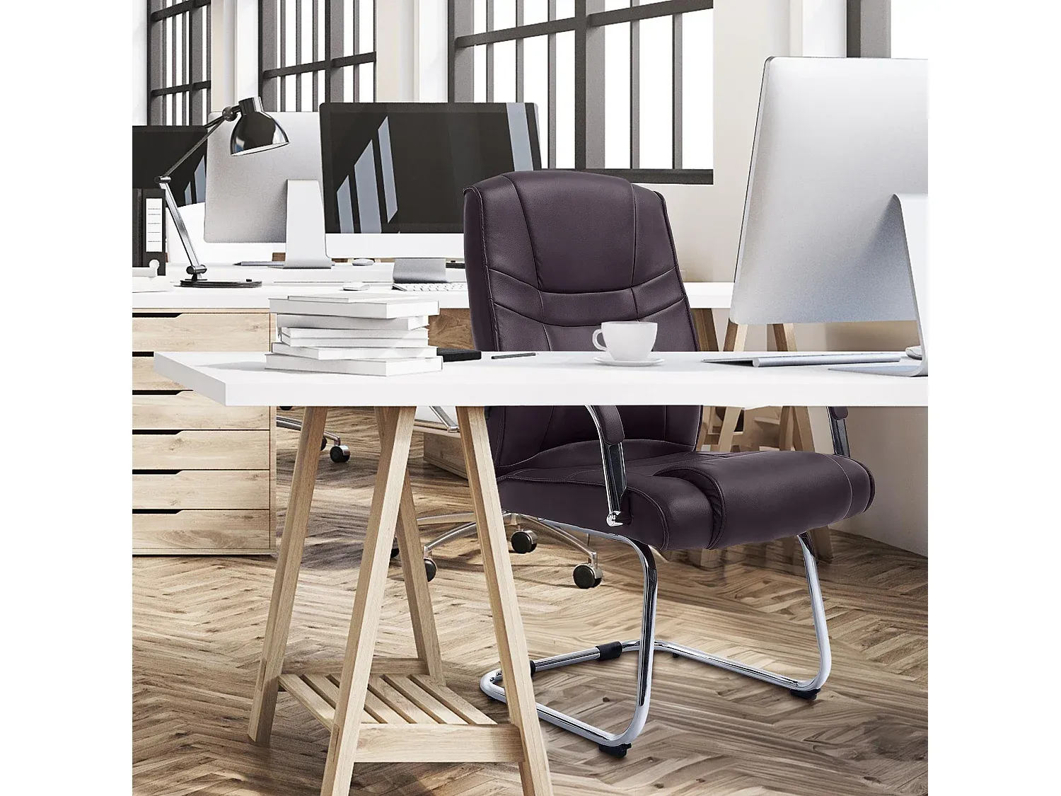 Moderner Freischwinger Stuhl aus Kunstleder in Braun mit Metallgestell