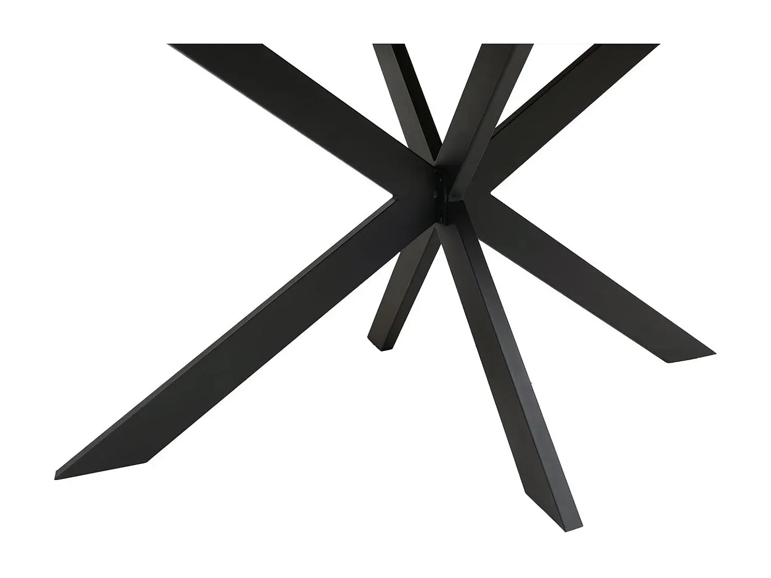 Moderner Esstisch in Eichenoptik