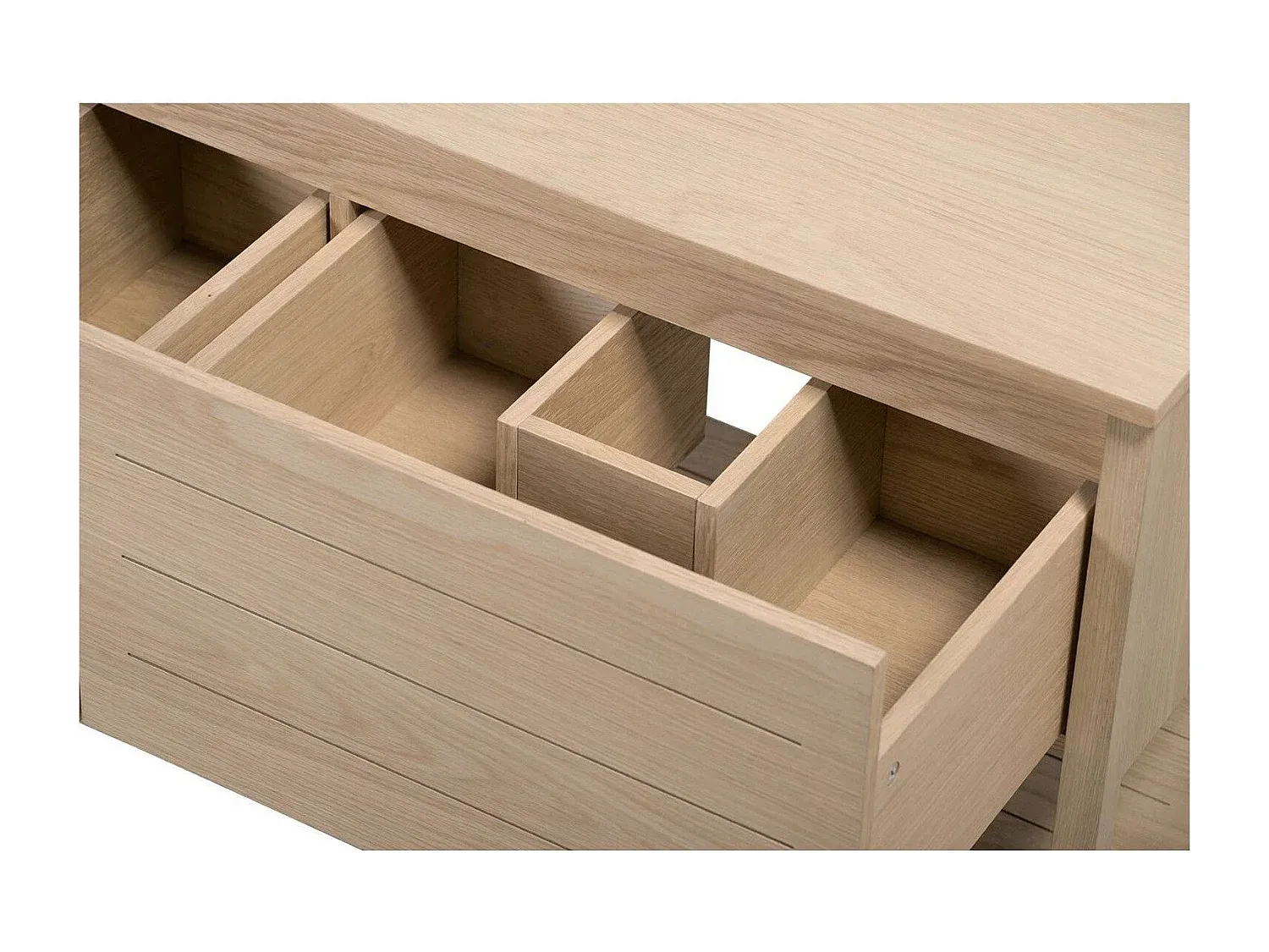 Moderner Waschtisch mit Doppelbecken und Säulenunterstützung