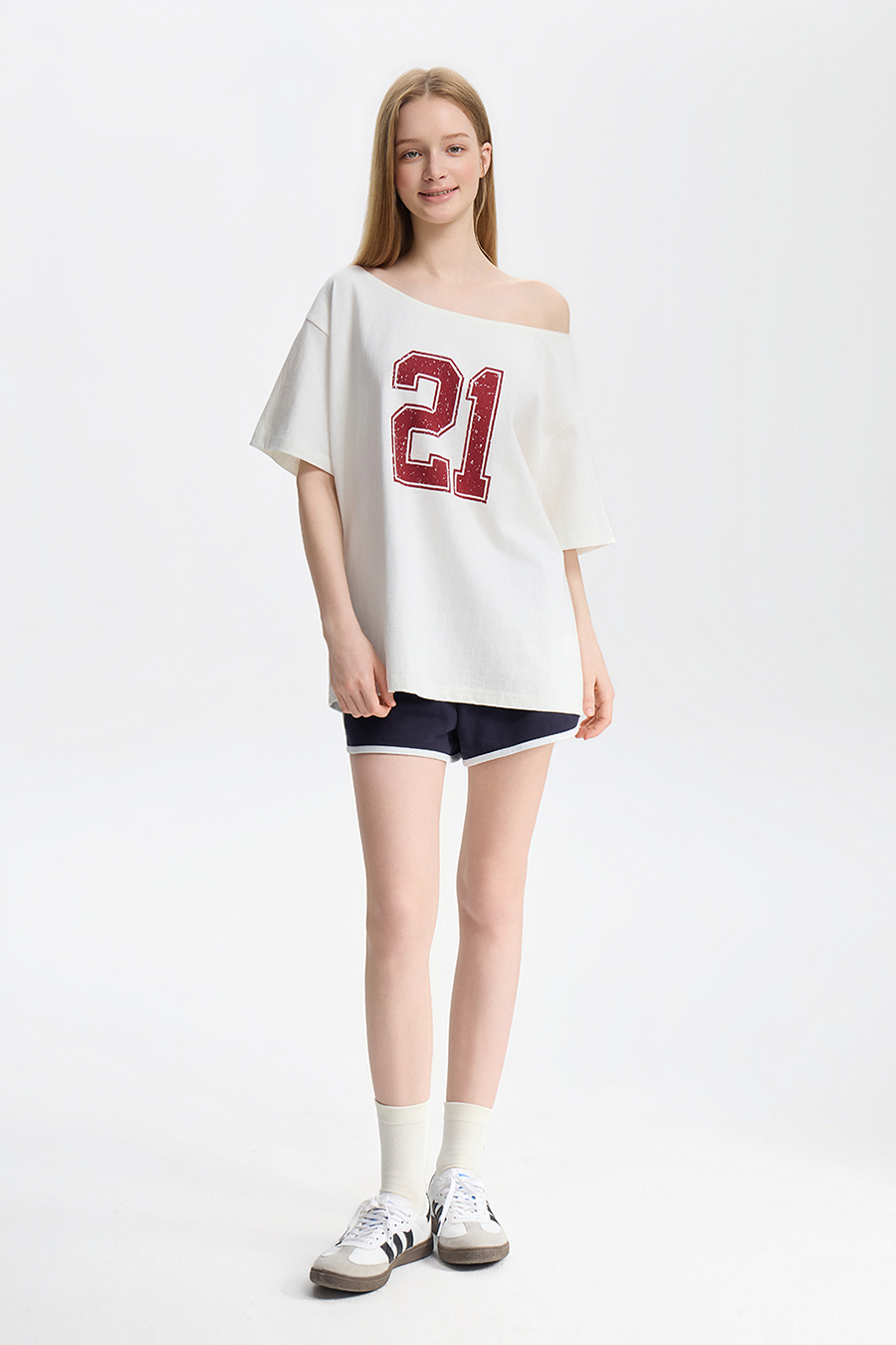 Wide Neck Graphic T-Shirt|yescci