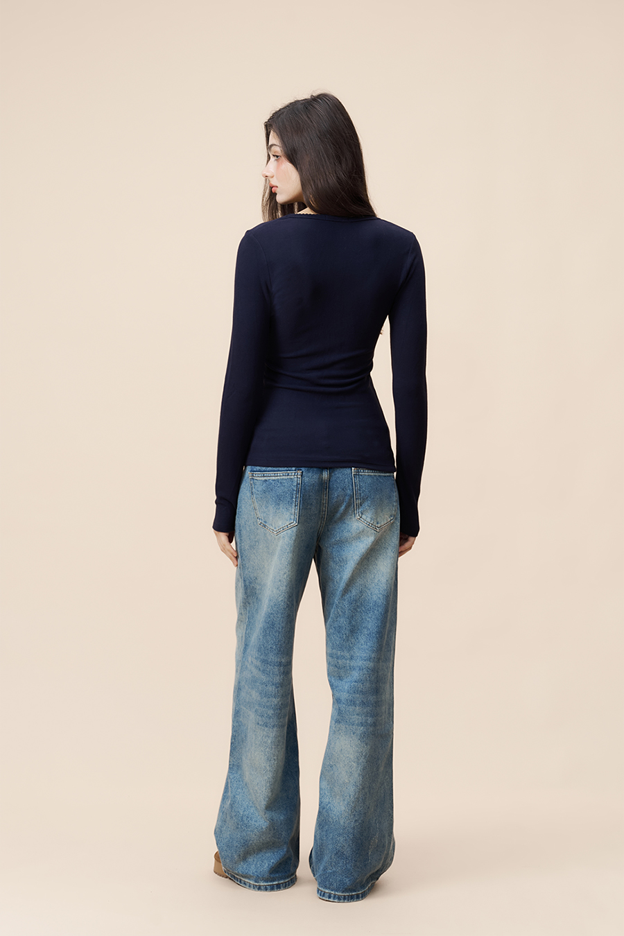 V-Neck Long Sleeve Top|yescci-YESCCI.com