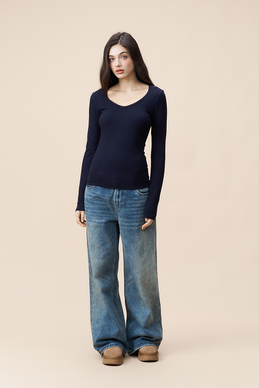 V-Neck Long Sleeve Top|yescci-YESCCI.com