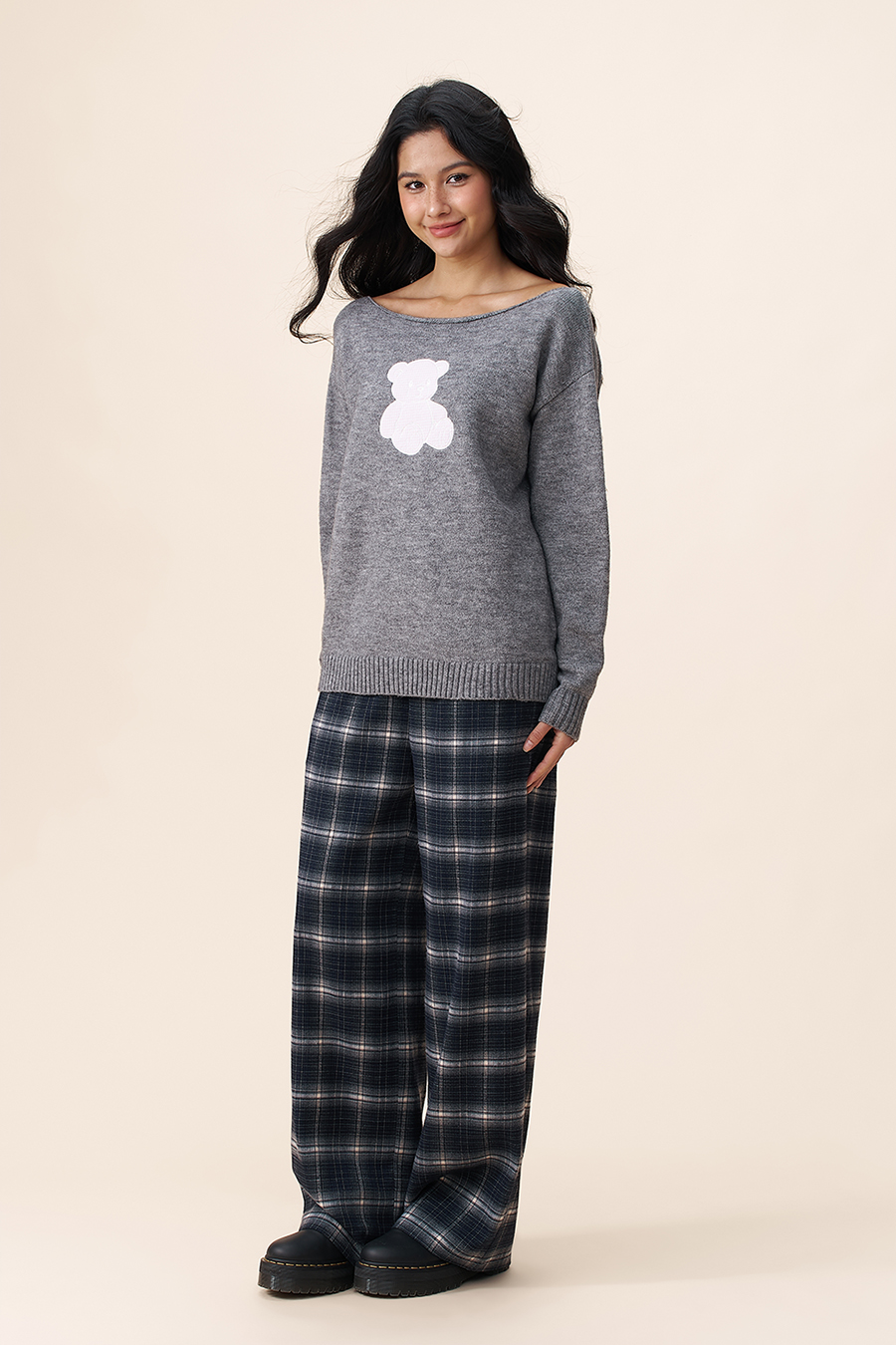 Bear Off-Shoulder Sweater|yescci-YESCCI.com