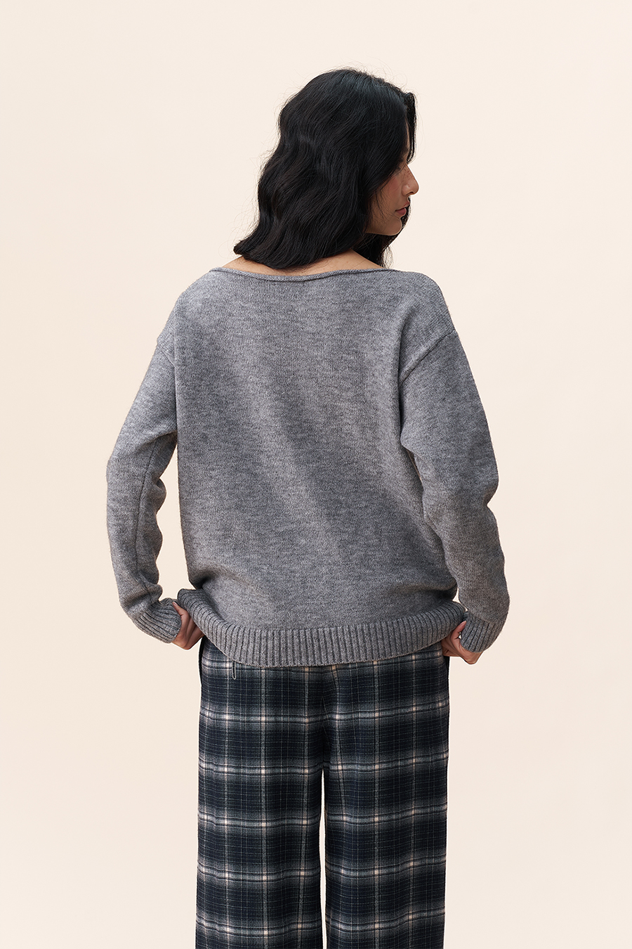 Bear Off-Shoulder Sweater|yescci-YESCCI.com