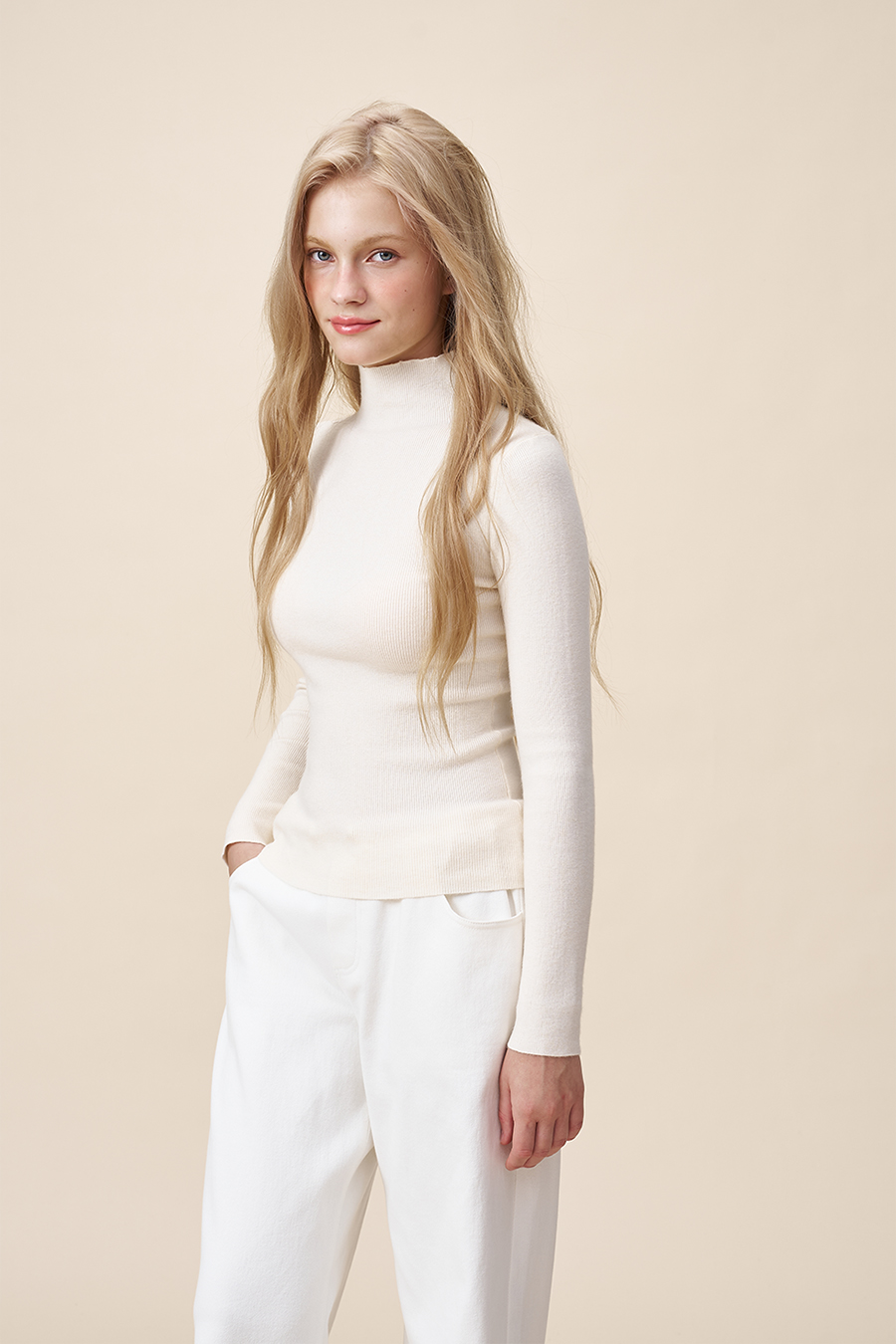 Fitted Turtleneck Knit Top|yescci-YESCCI.com