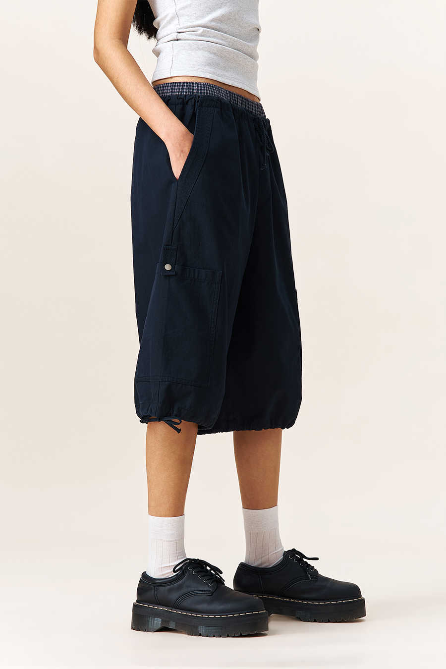 Drawstring Hem Cargo Shorts|yescci