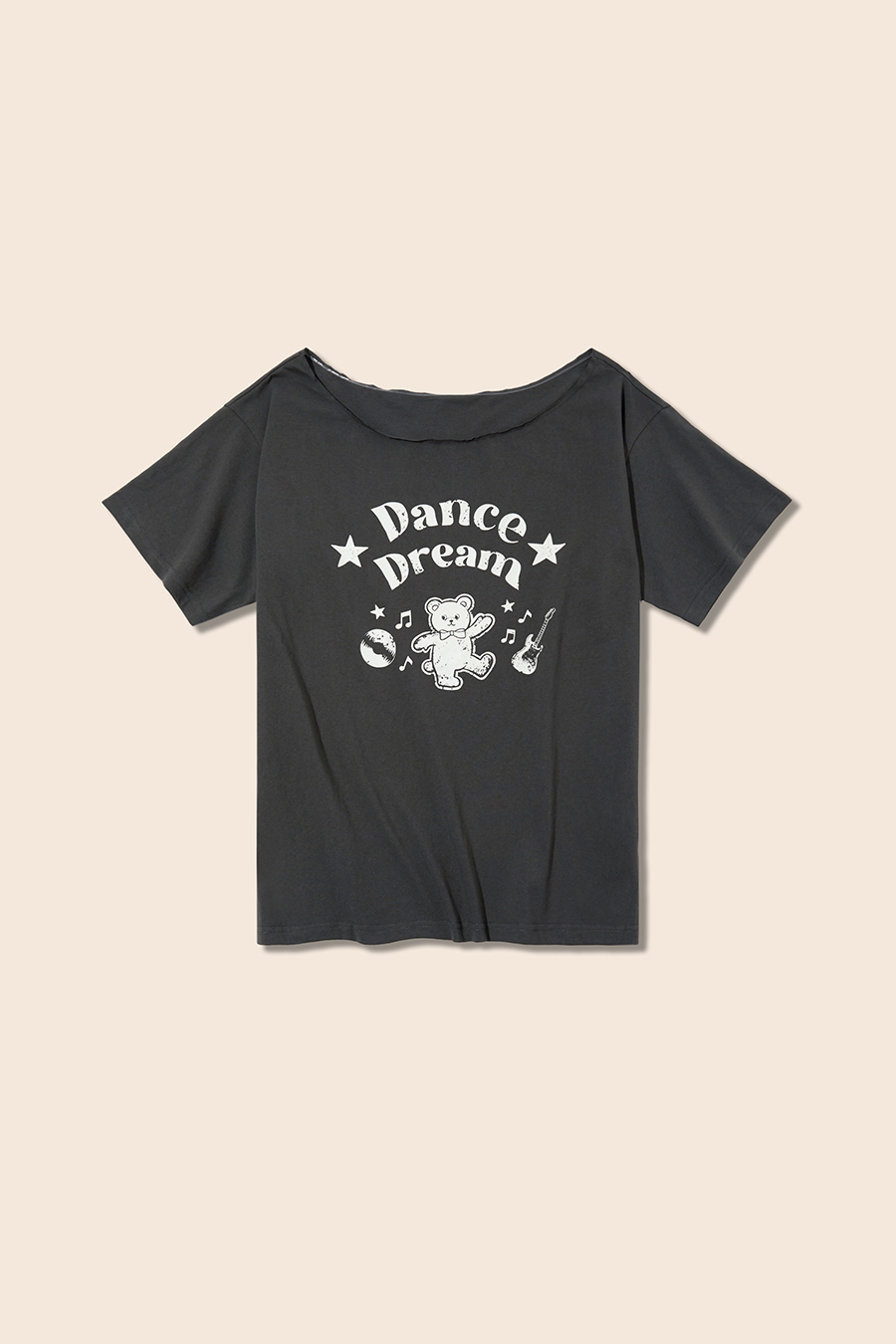 Wide Neck Bear Graphic Top|yescci
