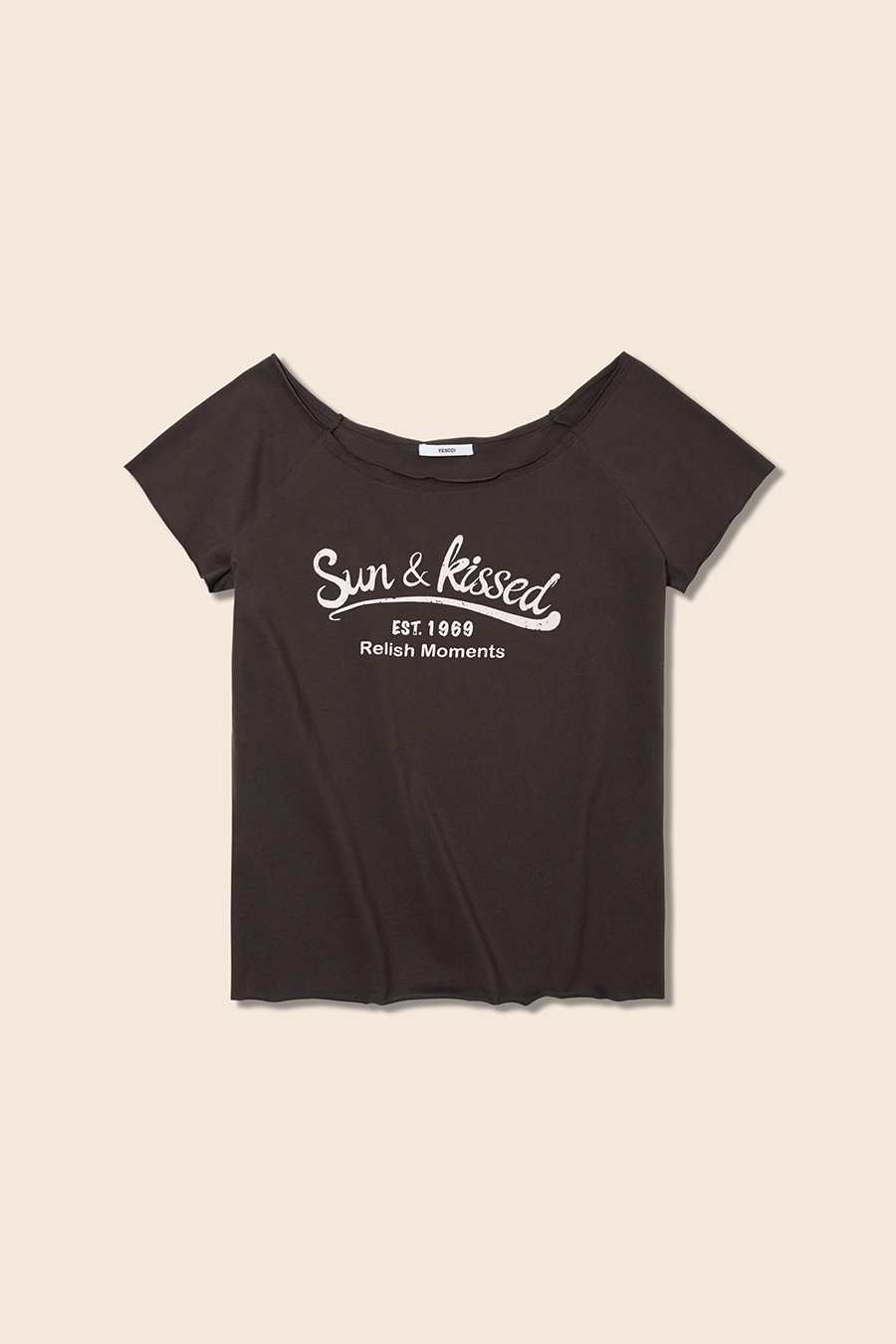 Casual Slogan Print Off-Shoulder Top|yescci