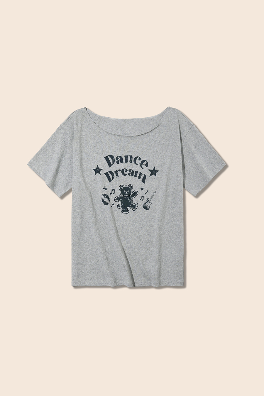 Wide Neck Bear Graphic Top|yescci