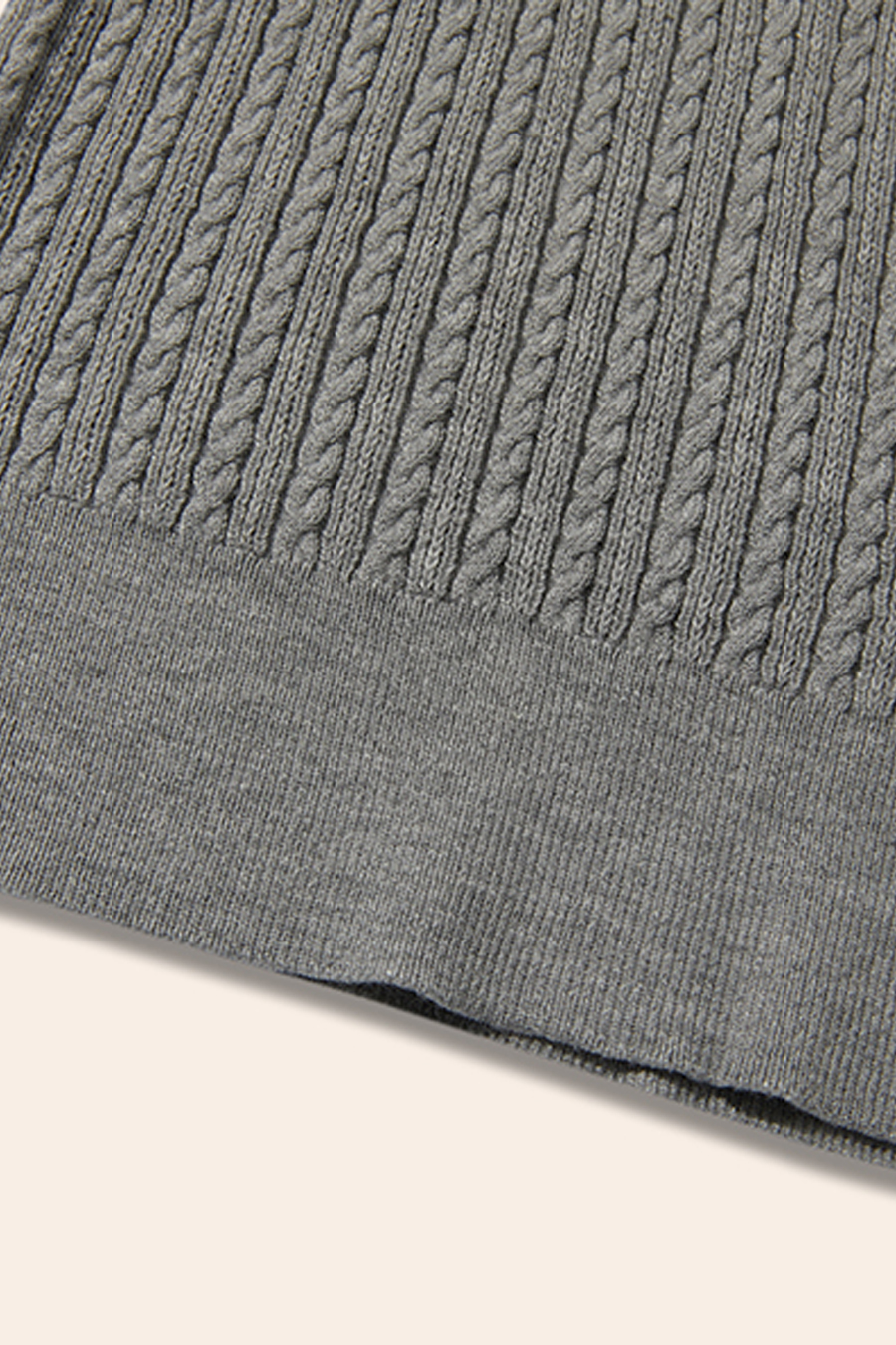 V-Neck Cable Knit Sweater|yescci-YESCCI.com