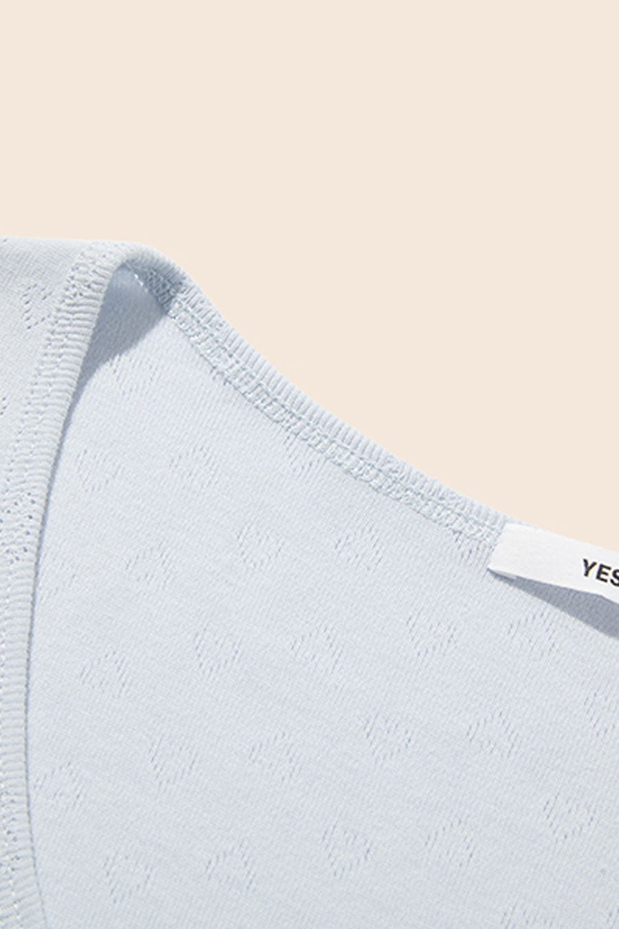 Form-Fit V-Neck T-Shirt|yescci-YESCCI.com