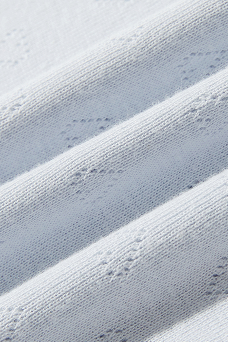 Form-Fit V-Neck T-Shirt|yescci-YESCCI.com