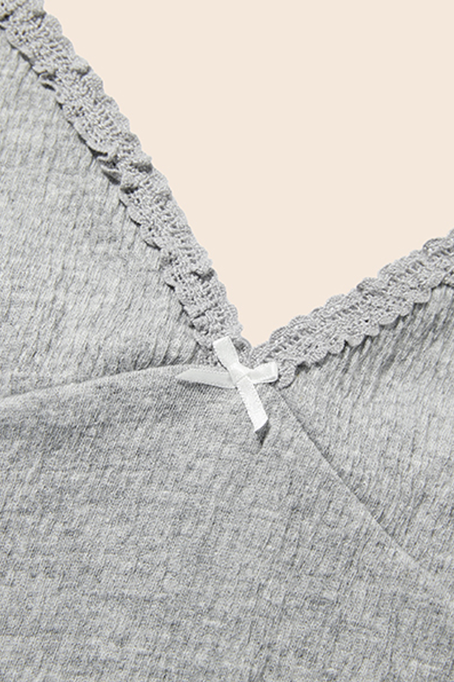 Lace Trim Ruffle Hem V-Neck Cami|yescci-YESCCI.com