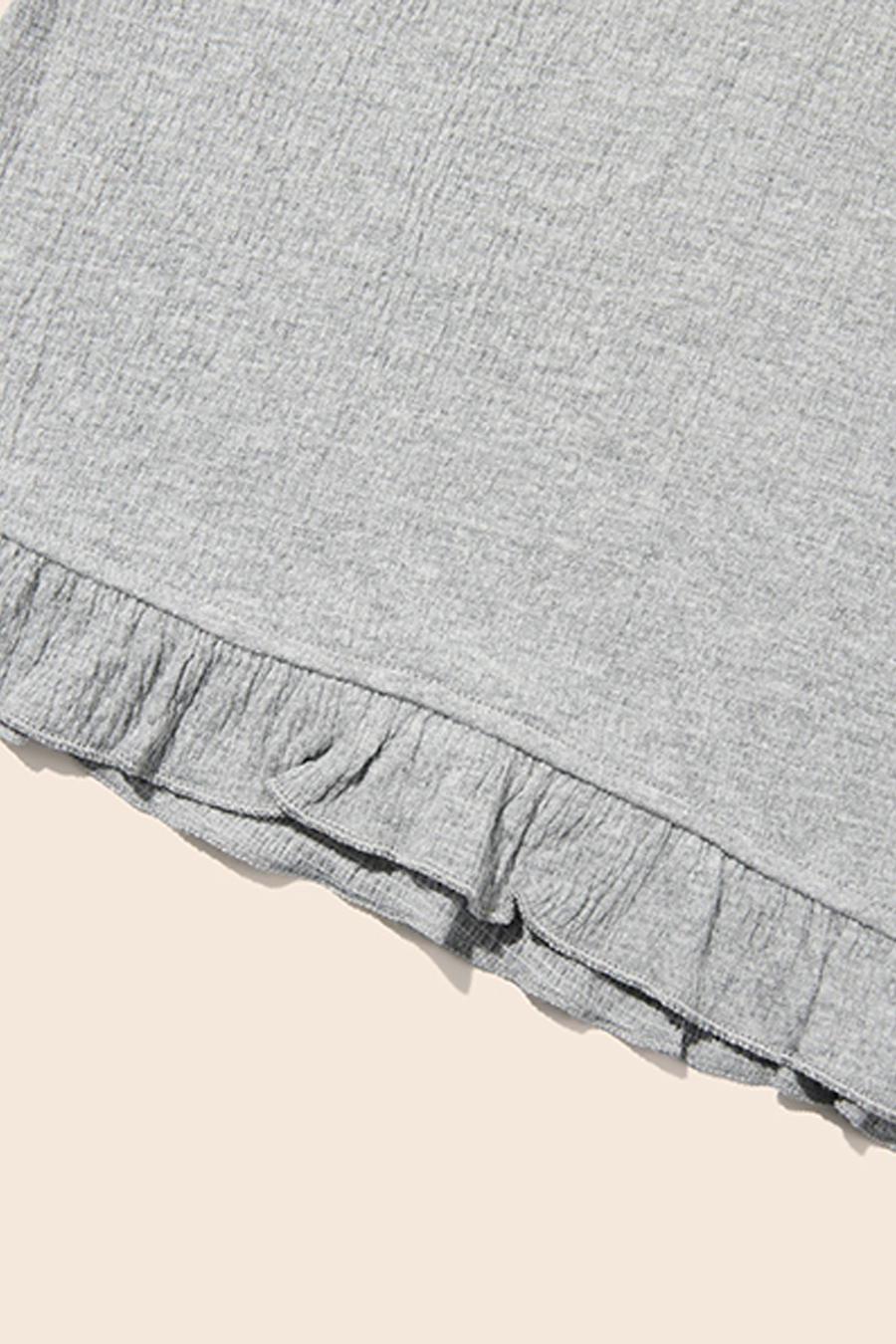 Lace Trim Ruffle Hem V-Neck Cami|yescci-YESCCI.com