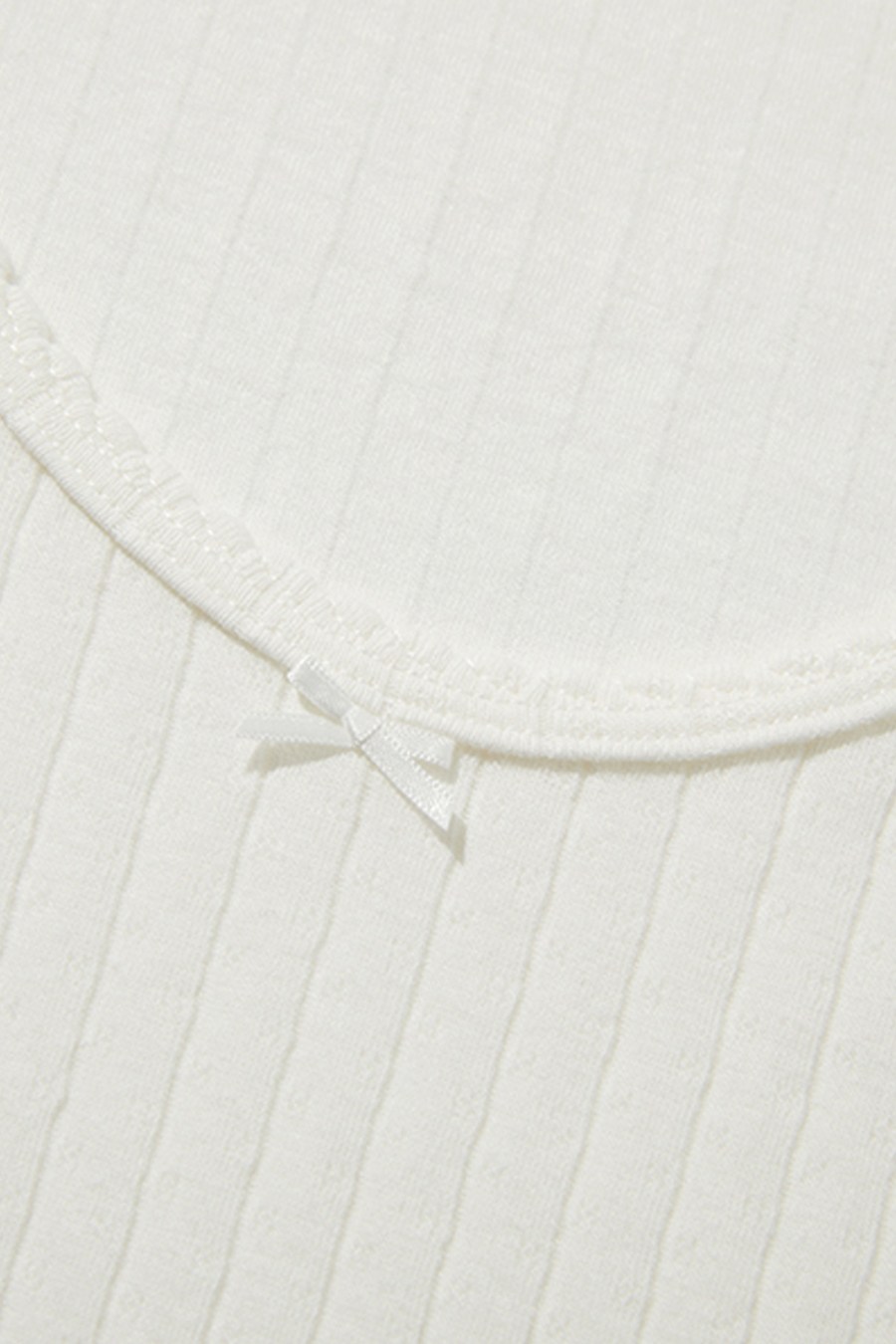 U-Neck Lace Trim T-Shirt|yescci-YESCCI.com