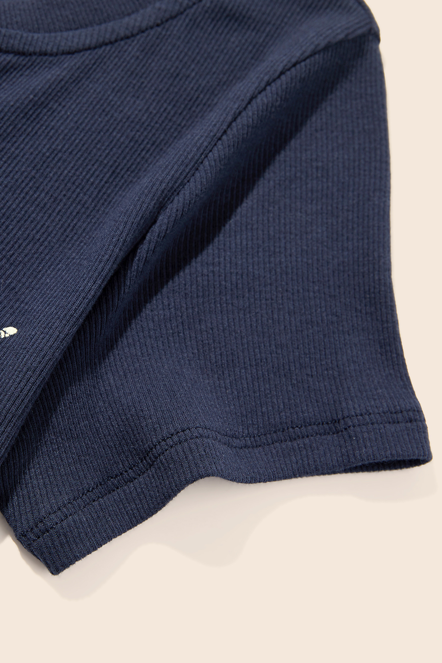 Vintage Sport Club Graphic Tee|yescci