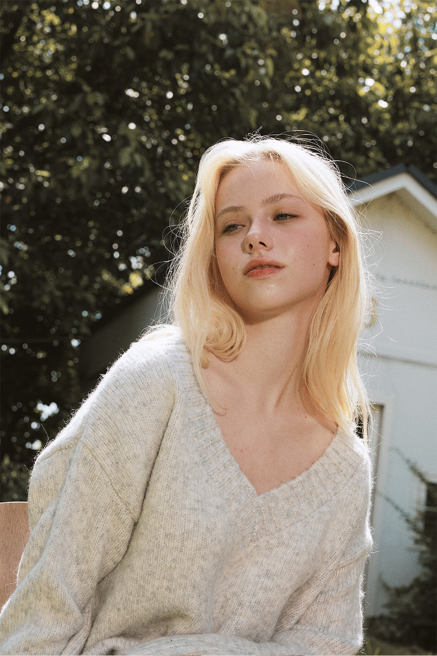 Off-Shoulder V-Neck Knit Sweater|yescci-YESCCI.com