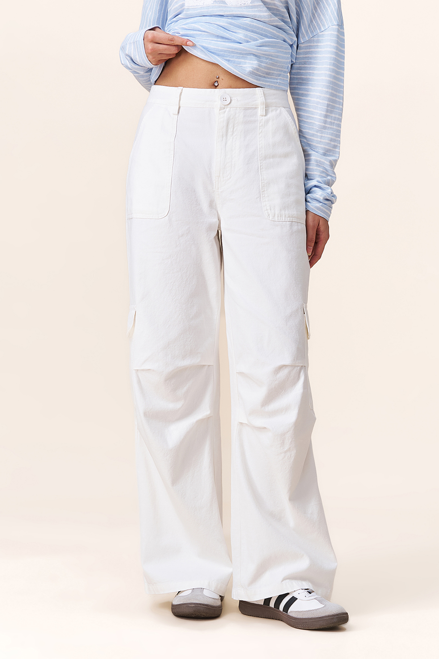 Wide‑Leg Cargo Pants