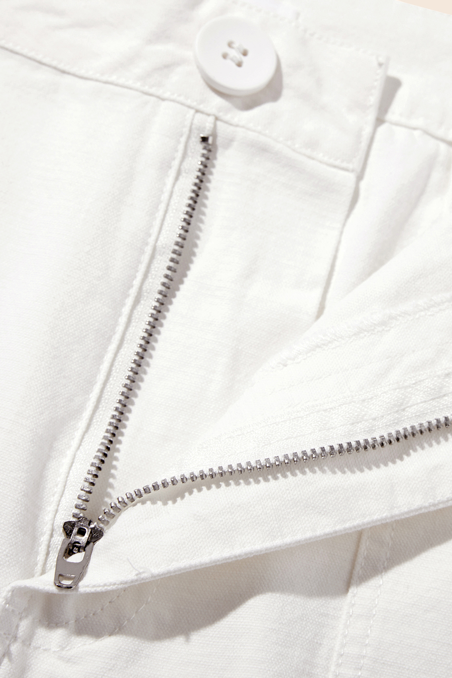 Wide‑Leg Cargo Pants