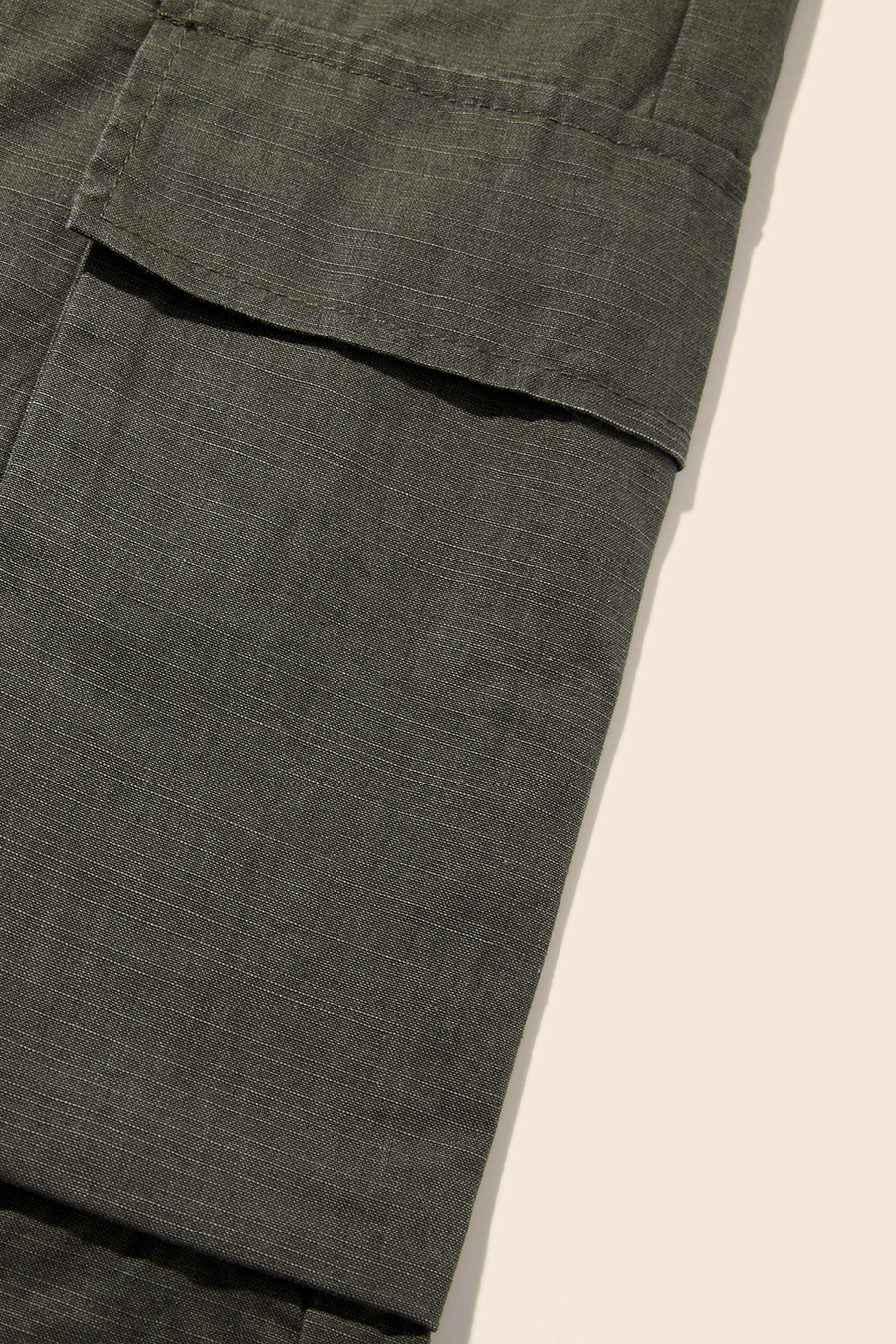 Drawstring Cargo Capri Shorts