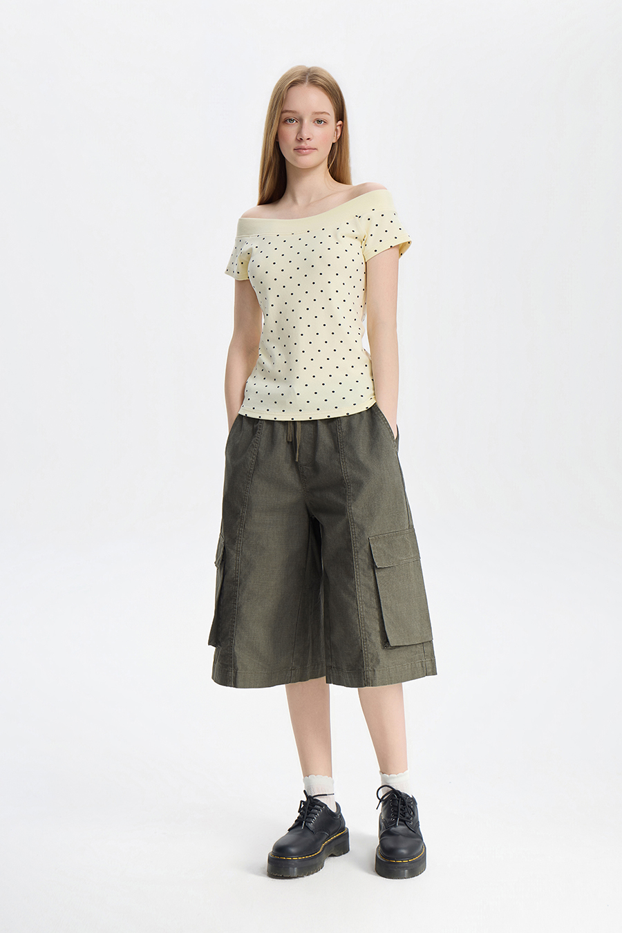 Drawstring Cargo Capri Shorts