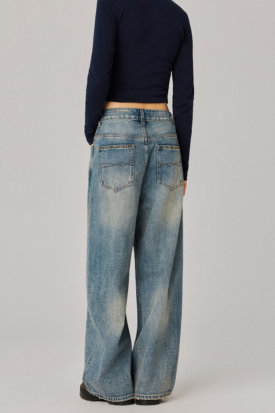 Vintage Wash High‑Waist Denim