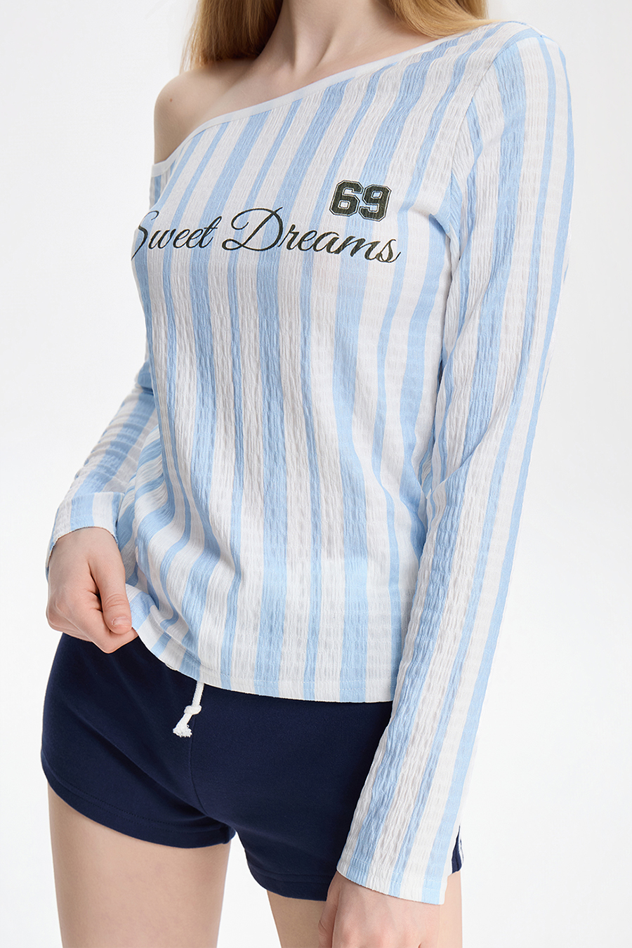 Loose Striped Off-Shoulder Top|yescci