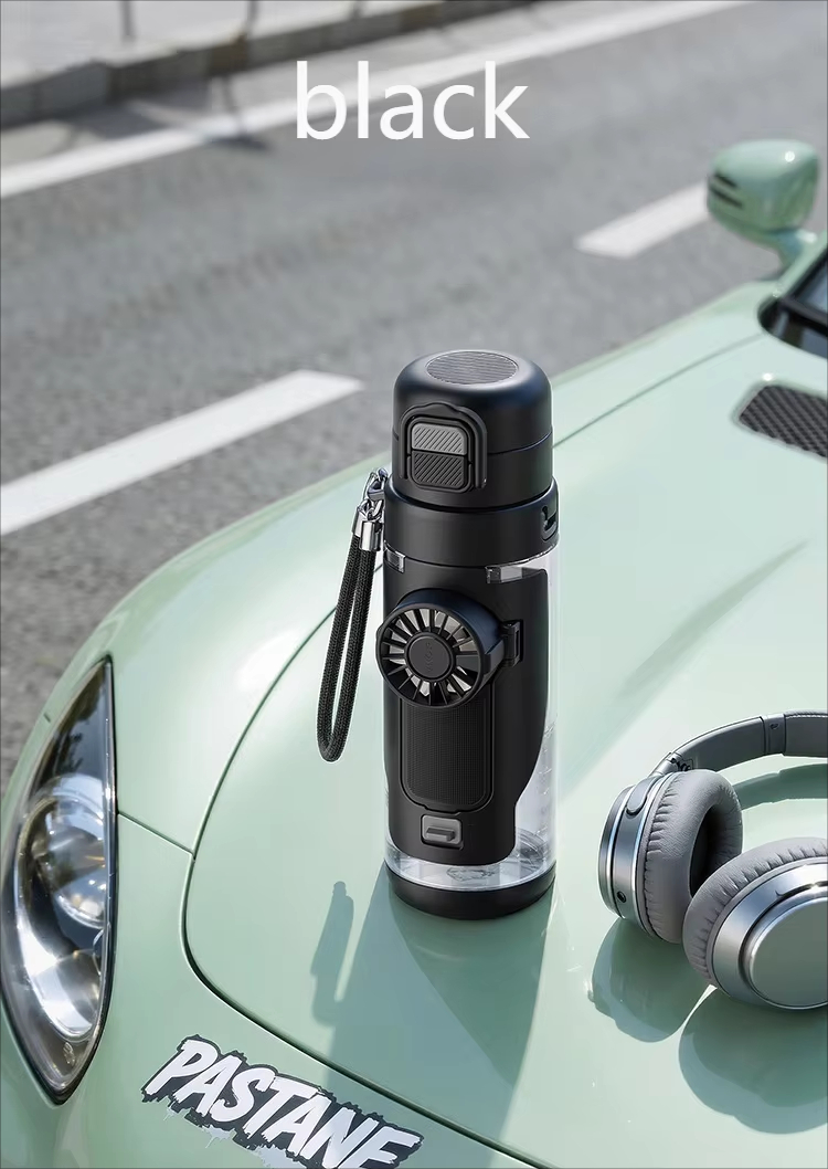 New Portable Fan Cooler Made of Tritan Material, Featuring a Large 700ml Capacity and Two Drinking Options for the Water Cup