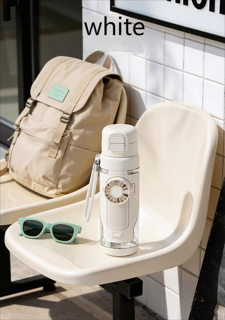 New Portable Fan Cooler Made of Tritan Material, Featuring a Large 700ml Capacity and Two Drinking Options for the Water Cup