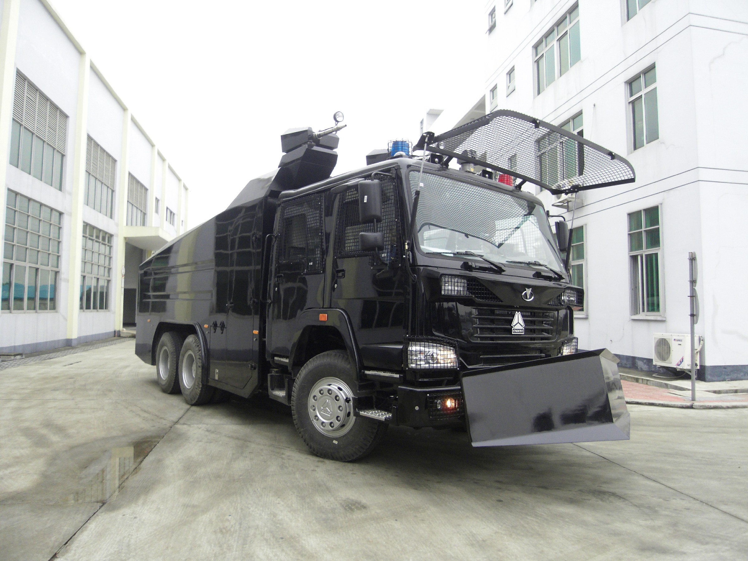 ES-5251B Riot Control Vehicle