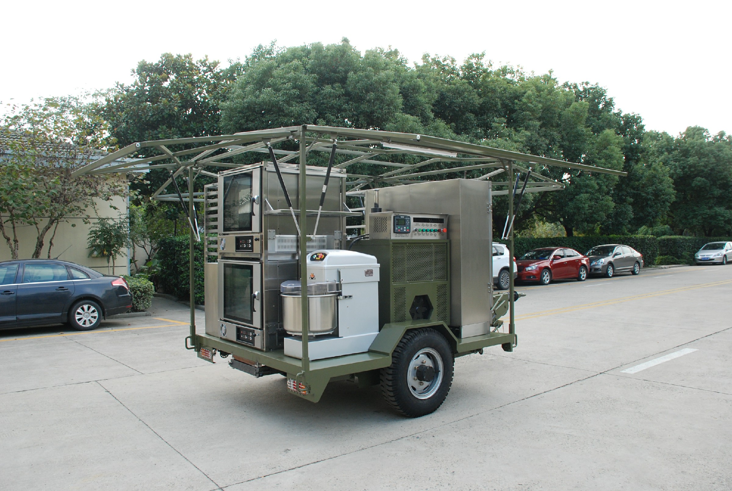   Mobile Field Bakery Food Trailer