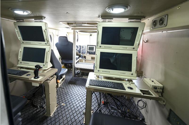   ES-5160 Armored Personnel Carrier