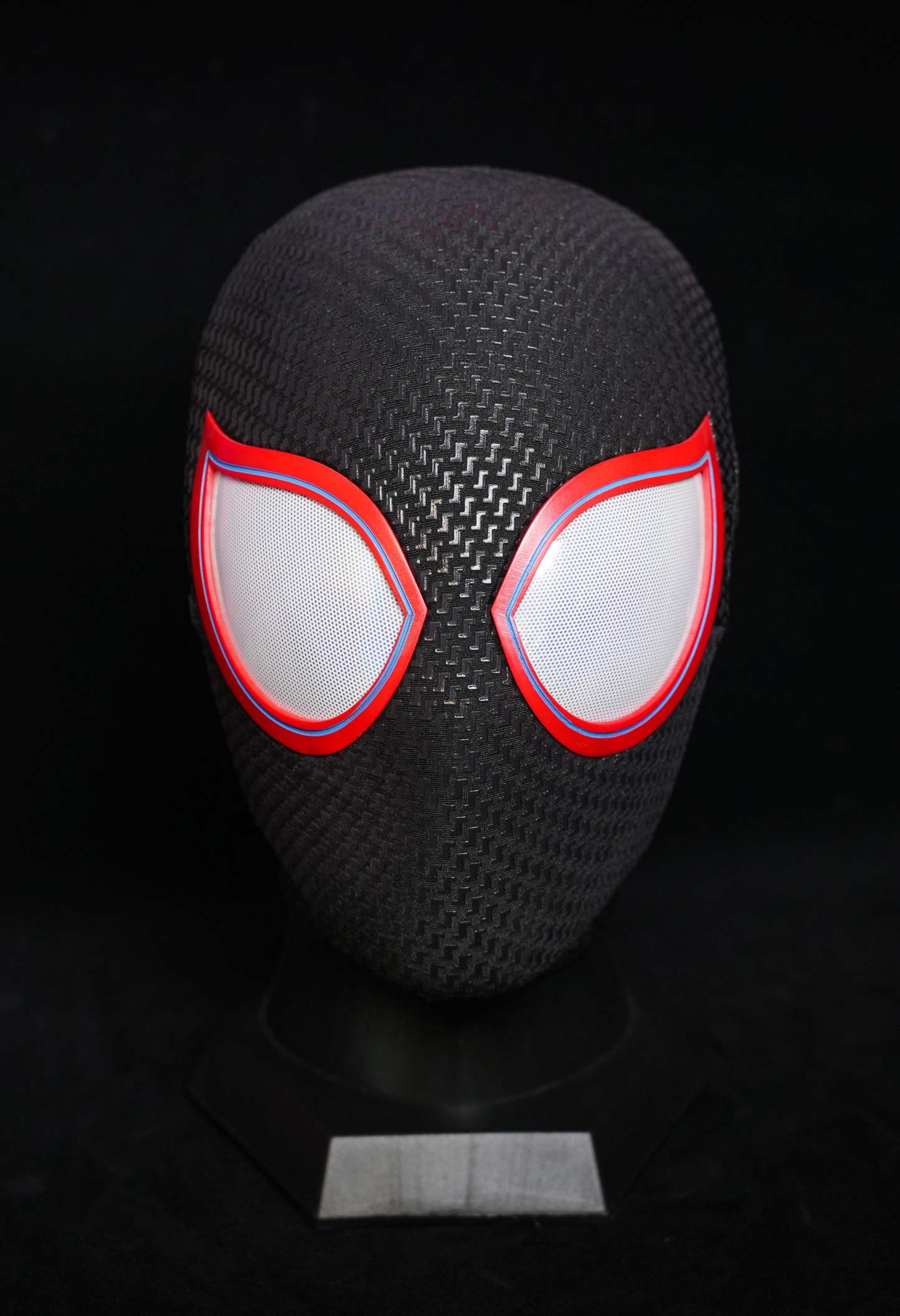 Small Lenses Black&Red Face Shell Mask