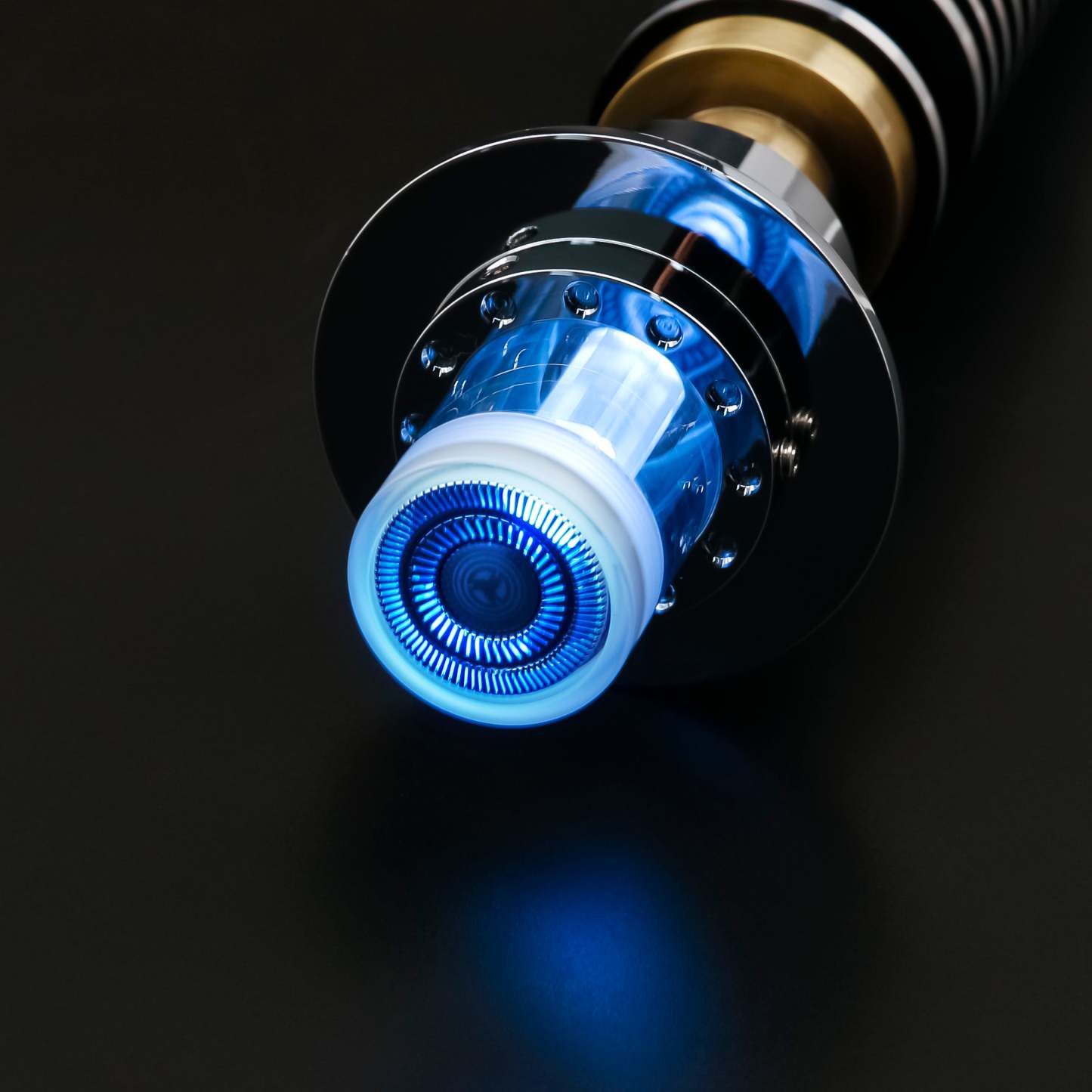 Pixel Blade Plug