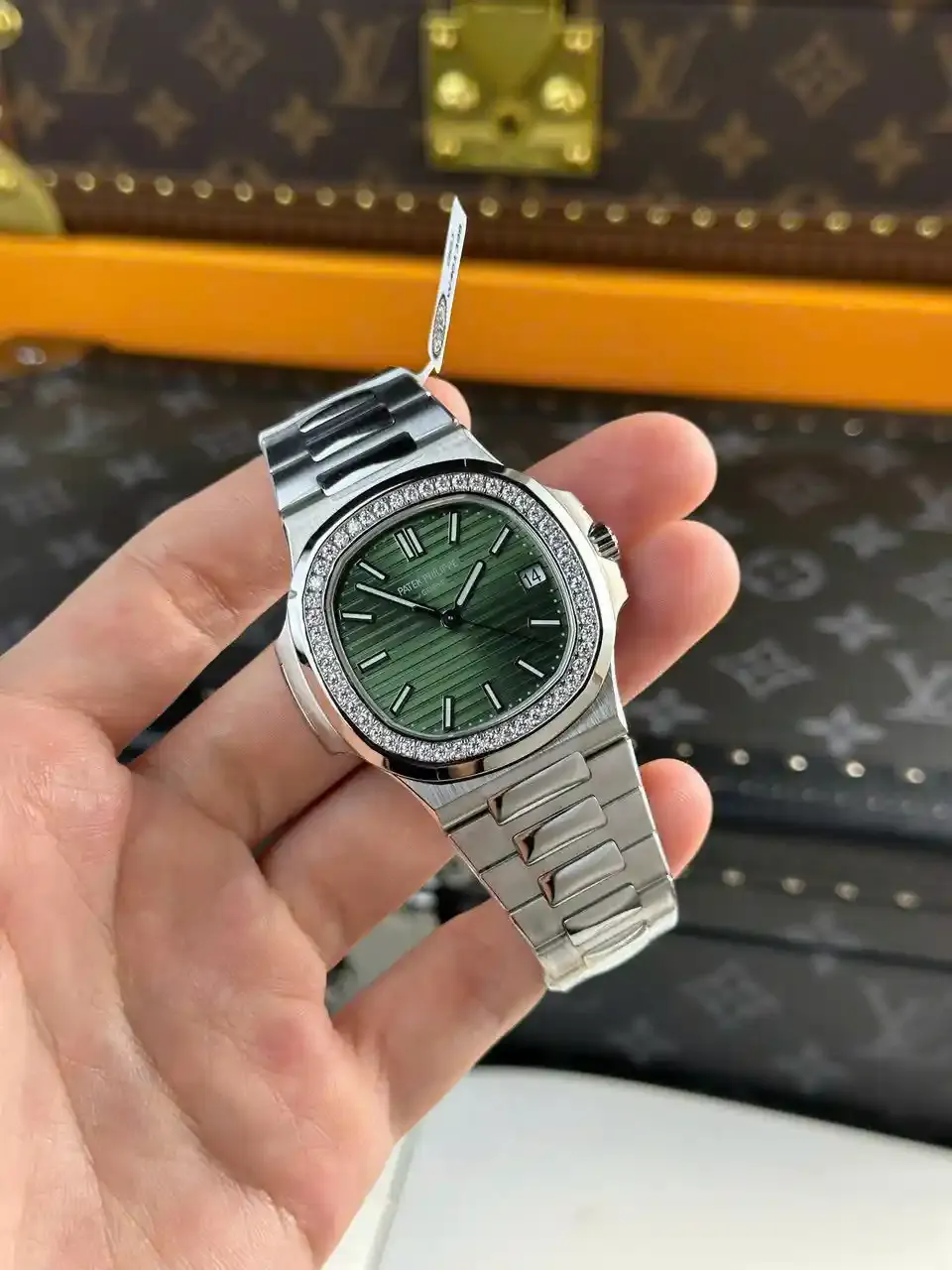 Pathttek Nathtutilus 5713G Green Dial 40mm Moissanite – Handcrafted Diamod