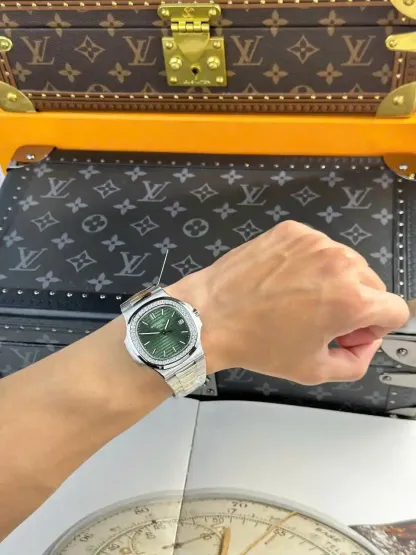 Pathttek Nathtutilus 5713G Green Dial 40mm Moissanite – Handcrafted Diamod
