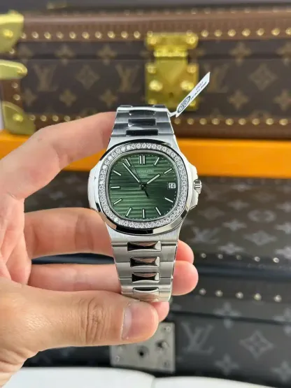 Pathttek Nathtutilus 5713G Green Dial 40mm Moissanite – Handcrafted Diamod