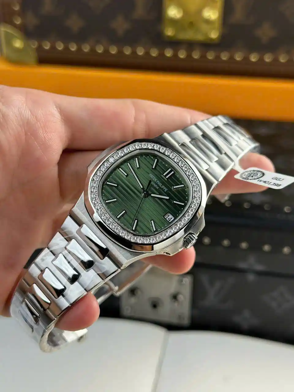 Pathttek Nathtutilus 5713G Green Dial 40mm Moissanite – Handcrafted Diamod
